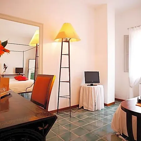 Hotel La Delle Donne Monache 4*